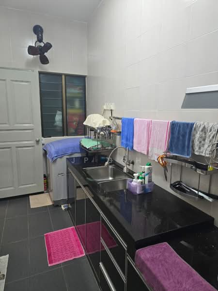 Cluster House for Sale in Iskandar Puteri (Nusajaya) (Johor) - JP Soh - Kitchen - PropertyGuru.com.my