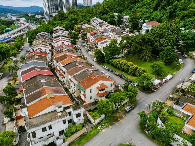 Rumah Teres 2.5 Tingkat untuk Dijual di Ukay Heights (Ampang) - Shaziery Iskandar - PropertyGuru.com.my