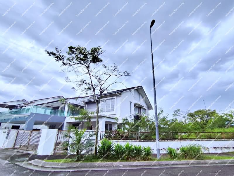 Rumah Berkembar untuk Dijual di Puchong (Selangor) - Bee Kim - PropertyGuru.com.my
