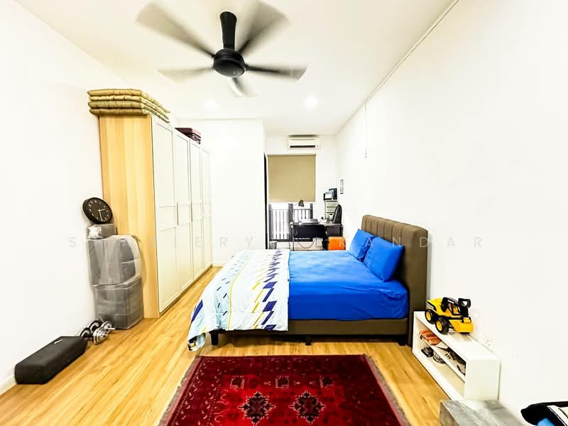 Rumah Berkembar untuk Dijual di Bukit Jelutong (Shah Alam) - Shaziery Iskandar - Bedroom - PropertyGuru.com.my
