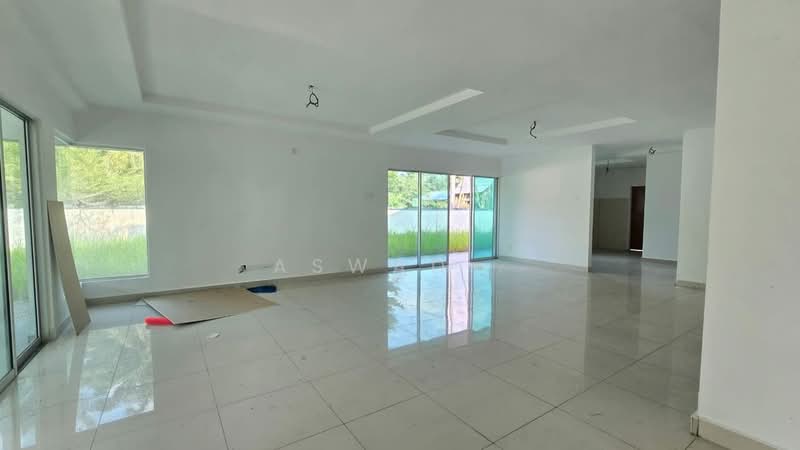 Rumah Berkembar untuk Dijual di Taman Haji Ahmad Jamil (Tasek Gelugor) - Aswad . - Living Room - PropertyGuru.com.my