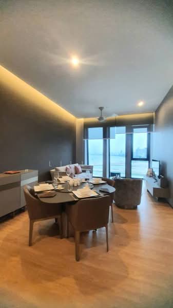 Servis Apartment untuk Dijual di City of Dreams - Lilly . - Living Room - PropertyGuru.com.my