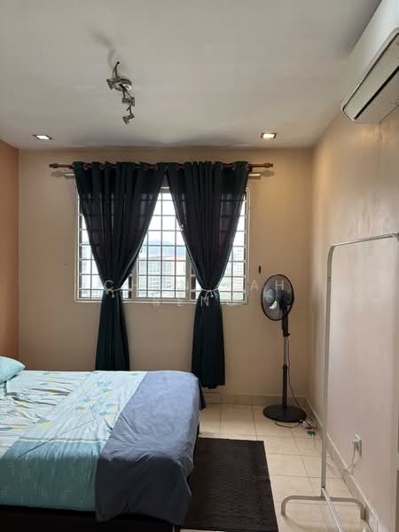 Condominium for Rent at Bayu Tasik 2 - Chen Kah Seng - Bedroom - PropertyGuru.com.my
