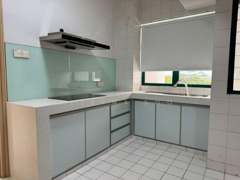 Condominium for Rent at The Straits View Condominium - Elleyna Soo - Kitchen - PropertyGuru.com.my