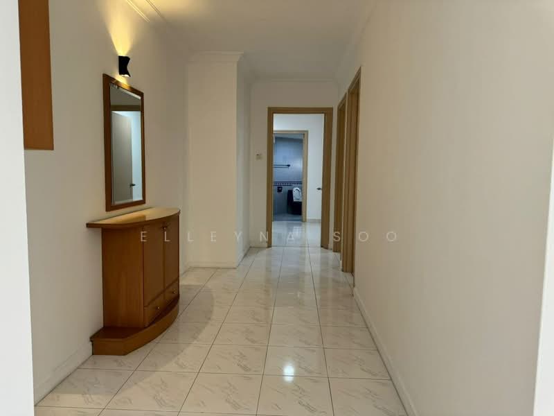 Condominium for Sale at The Straits View Condominium - Elleyna Soo - Corridor - PropertyGuru.com.my
