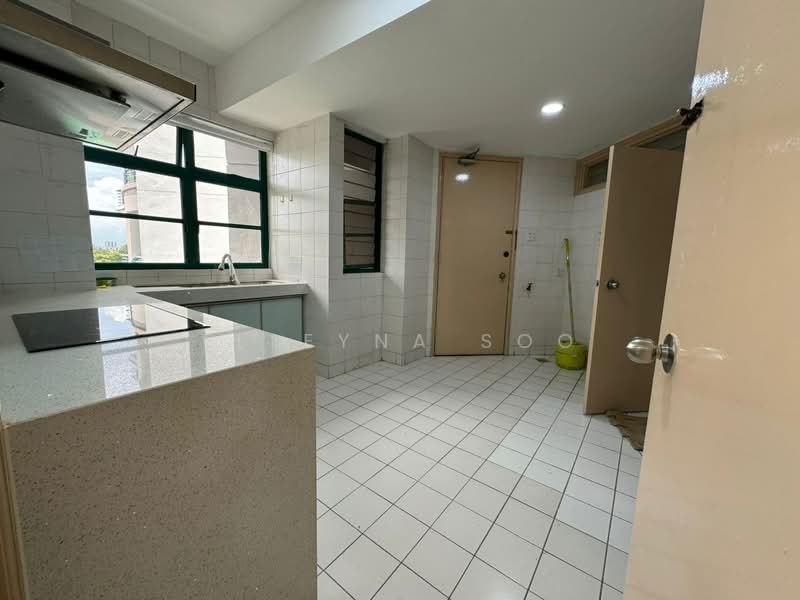 Condominium for Sale at The Straits View Condominium - Elleyna Soo - Kitchen - PropertyGuru.com.my