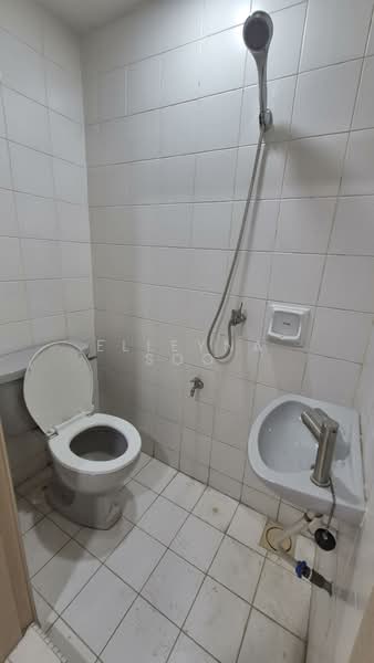 Condominium for Sale at The Straits View Condominium - Elleyna Soo - PropertyGuru.com.my