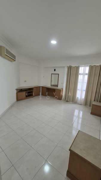 Condominium for Sale at The Straits View Condominium - Elleyna Soo - PropertyGuru.com.my