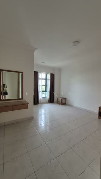 Condominium for Sale at The Straits View Condominium - Elleyna Soo - PropertyGuru.com.my