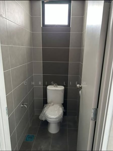 Kilang untuk Disewa di Taman Lagenda Putra (Kulai) - Chris Liew - Bathroom - PropertyGuru.com.my
