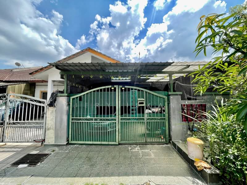 Rumah Teres 1 Tingkat untuk Dijual di Bandar Tasik Puteri (Rawang) - Shaziery Iskandar - Exterior - PropertyGuru.com.my