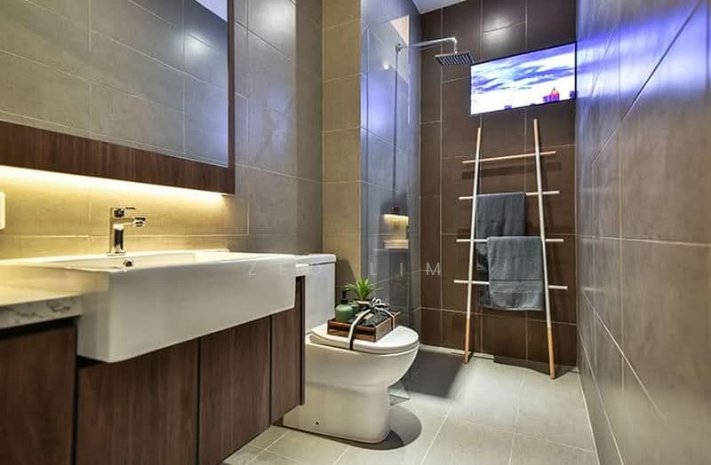 Semi-Detached House for Sale in Semenyih (Selangor) - Zed Lim - Bathroom - PropertyGuru.com.my