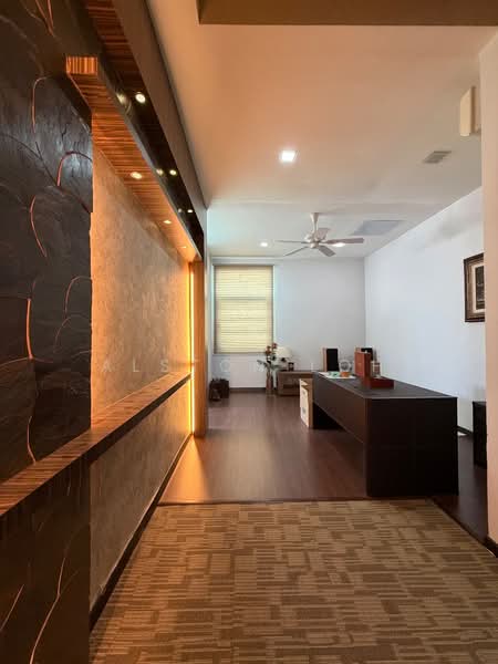 Rumah Berkembar untuk Dijual di Gelugor (Penang) - Alston Loh - Study - PropertyGuru.com.my