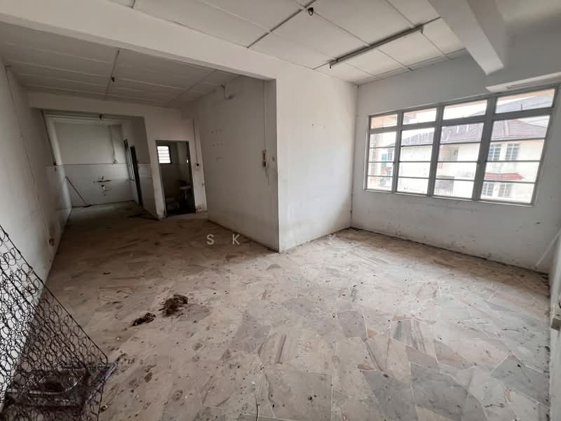 Rumah Flat untuk Dijual di Pangsapuri Seri Cempaka (Serendah) - SK Luk - Interior - PropertyGuru.com.my