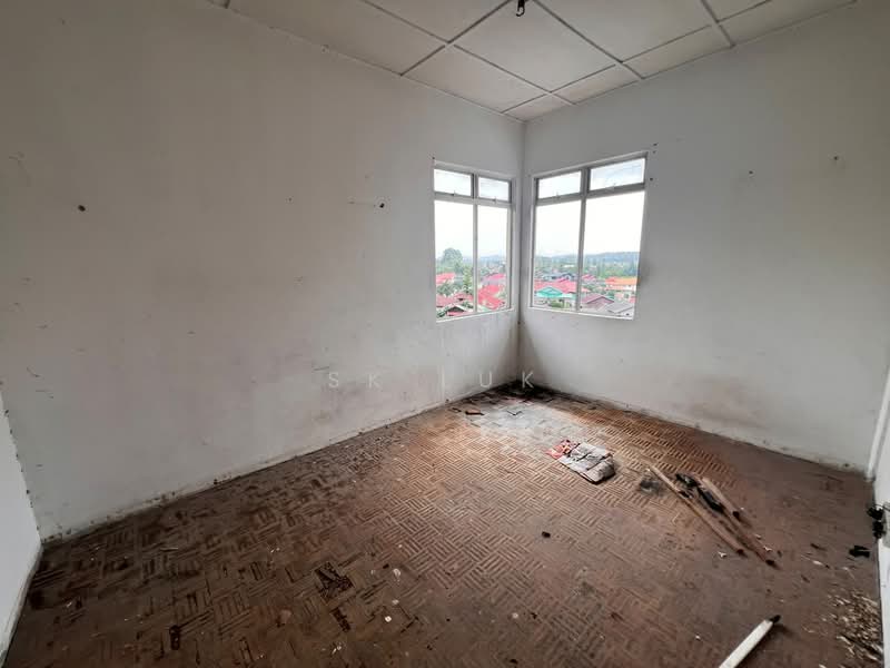 Rumah Flat untuk Dijual di Pangsapuri Seri Cempaka (Serendah) - SK Luk - Interior - PropertyGuru.com.my