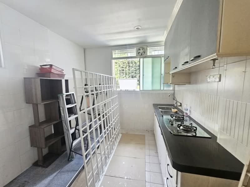 Kondominium untuk Dijual di Bayswater Resort Condominium - Minggie . - Kitchen - PropertyGuru.com.my