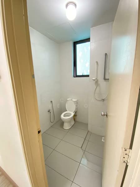 Condominium for Sale at Serin Residency - Cecilia Venoo - Bathroom - PropertyGuru.com.my