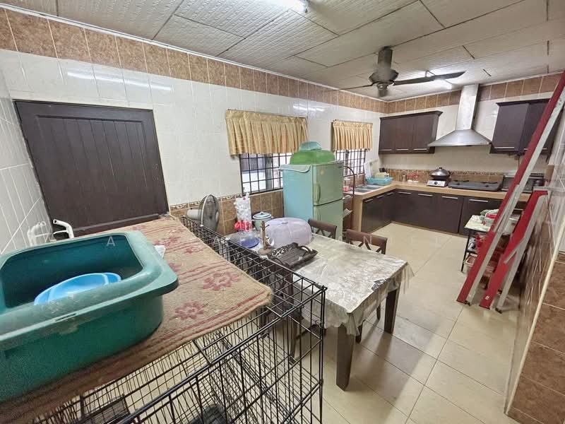 Rumah Teres 2 Tingkat untuk Dijual di Cahaya Heights (Shah Alam) - Ashraff Daniel - Kitchen - PropertyGuru.com.my