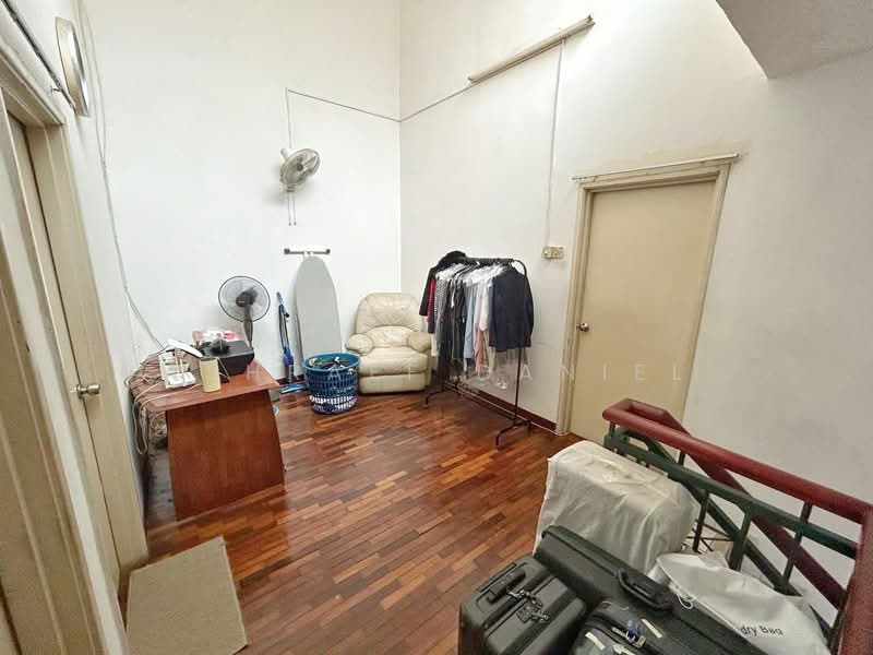 Rumah Teres 2 Tingkat untuk Dijual di Cahaya Heights (Shah Alam) - Ashraff Daniel - Interior - PropertyGuru.com.my