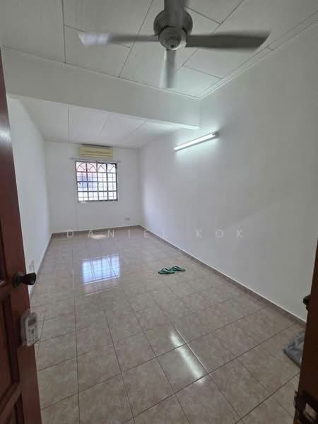 2-storey Terraced House for Sale in Bandar Bukit Tinggi (Klang) - Daniel Kok - Interior - PropertyGuru.com.my