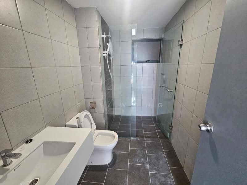 Service Residence for Rent at E'Island Lake Haven - Sky Wong - Bathroom - PropertyGuru.com.my