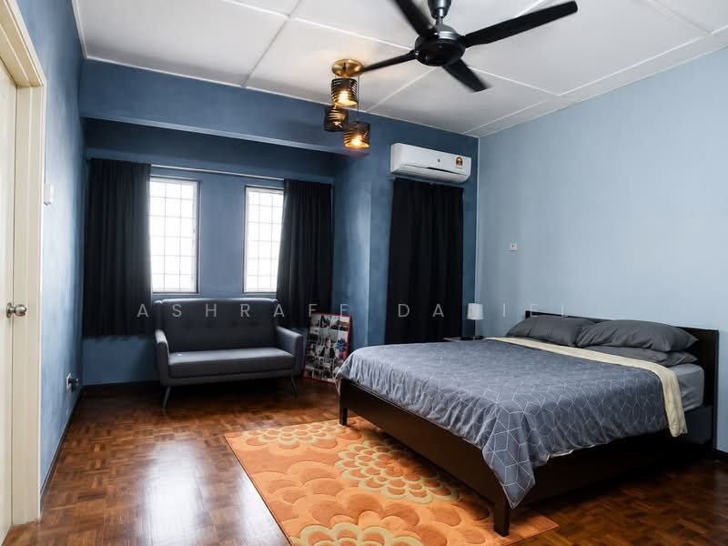 Terraced House for Sale in Seksyen 32, Kemuning Green Ville (Shah Alam) - Ashraff Daniel - Bedroom - PropertyGuru.com.my