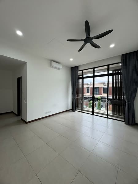 2-storey Terraced House for Rent in Puteri Harbour (Iskandar Puteri (Nusajaya)) - Celine Yong - Living Room - PropertyGuru.com.my