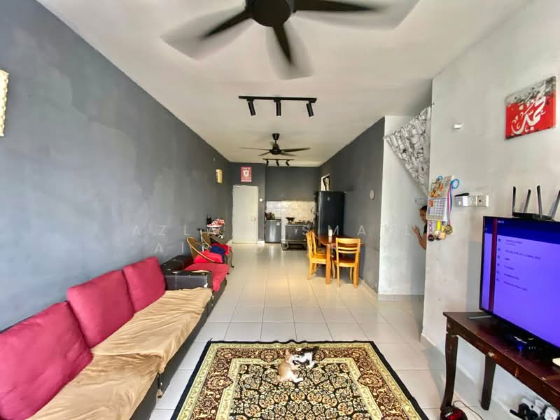 Apartment for Sale at Residensi Tebrau (PR1MA Tebrau) - Azlan Ismail aiproperty - Living Room - PropertyGuru.com.my