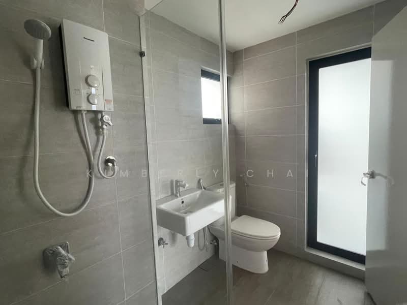 Service Residence for Sale at SouthPlace Residences @ Tropicana Metropark - Kimberly Chai - Bathroom - PropertyGuru.com.my