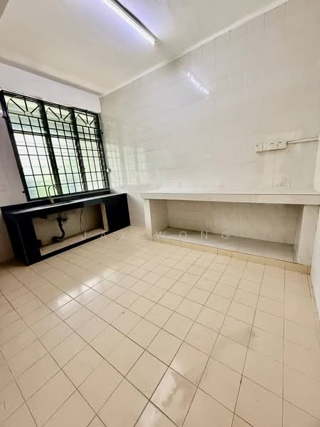 Rumah Teres 2 Tingkat untuk Dijual di Taman Johor Jaya (Johor Bahru) - Jax Wong - Kitchen - PropertyGuru.com.my