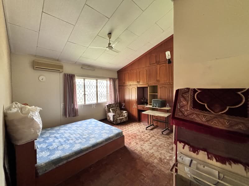 Bungalow for Sale in Kuala Lumpur (Kuala Lumpur) - Fitri Zainal - Bedroom - PropertyGuru.com.my