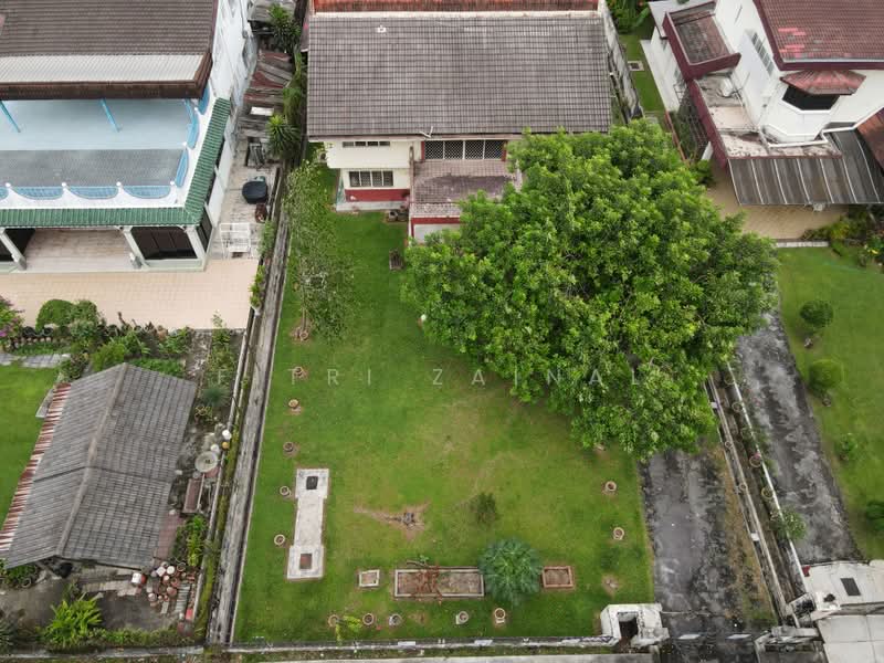 Bungalow for Sale in Kuala Lumpur (Kuala Lumpur) - Fitri Zainal - Exterior - PropertyGuru.com.my