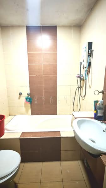 Condominium for Rent at Armanee - Zuraina Rajudin - Bathroom - PropertyGuru.com.my