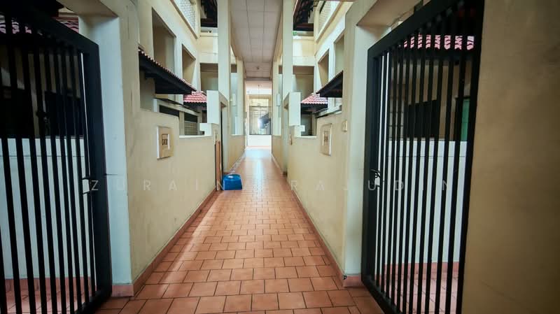 Condominium for Rent at Armanee - Zuraina Rajudin - Corridor - PropertyGuru.com.my