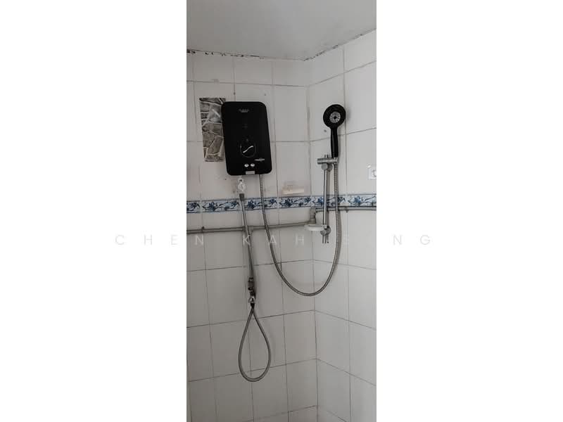 Kondominium untuk Disewa di Warisan City View - Chen Kah Seng - Bathroom - PropertyGuru.com.my