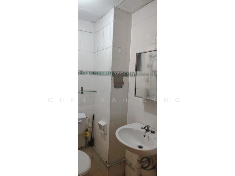 Kondominium untuk Disewa di Warisan City View - Chen Kah Seng - Bathroom - PropertyGuru.com.my