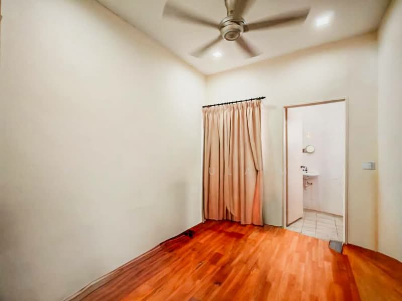 2-storey Terraced House for Sale in Denai Alam (Shah Alam) - Yasmin Sulaiman - PropertyGuru.com.my