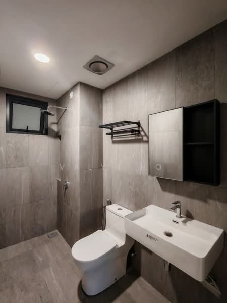 Servis Apartment untuk Disewa di Savvy @ Riana Dutamas - Valyn Ho - Bathroom - PropertyGuru.com.my