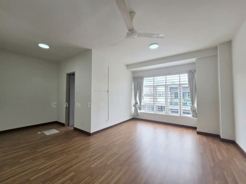 Rumah Teres 2 Tingkat untuk Dijual di Kajang (Selangor) - Candace Wong - Living Room - PropertyGuru.com.my