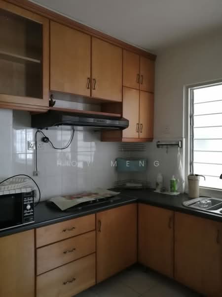 Pangsapuri untuk Disewa di Taman Pekaka Block 31 - Hoy Meng - Kitchen - PropertyGuru.com.my