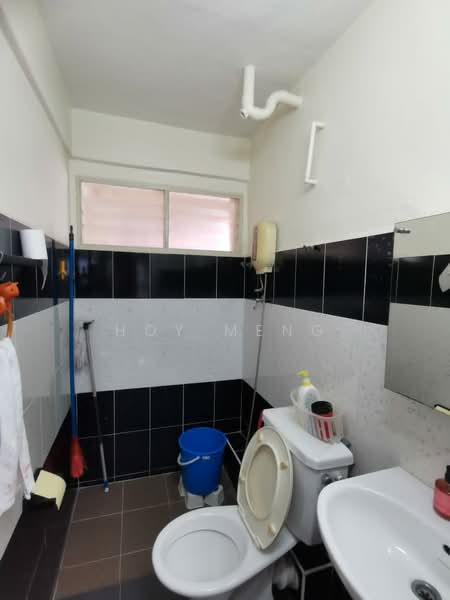 Pangsapuri untuk Disewa di Taman Pekaka Block 31 - Hoy Meng - PropertyGuru.com.my