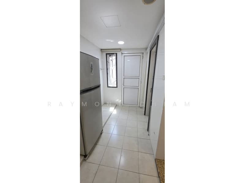 Rumah Teres 2 Tingkat untuk Dijual di Saujana Damansara (Damansara Damai) - Raymond Chiam - Kitchen - PropertyGuru.com.my
