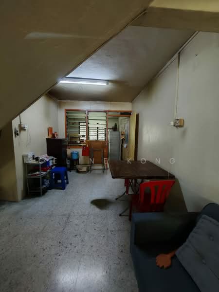 2-storey Terraced House for Sale in Taman Castlefield (Sri Petaling) - Celine Kong - Living Room - PropertyGuru.com.my