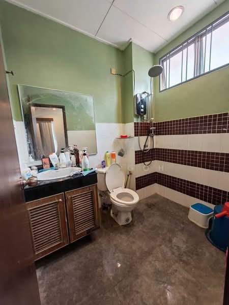 2-storey Terraced House for Sale in TAMAN PUCHONG UTAMA (Puchong) - Evan Goh - Bathroom - PropertyGuru.com.my