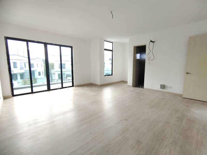 Semi-Detached House for Sale in Sungai Long (Bandar Sungai Long) - Allen Puah - PropertyGuru.com.my