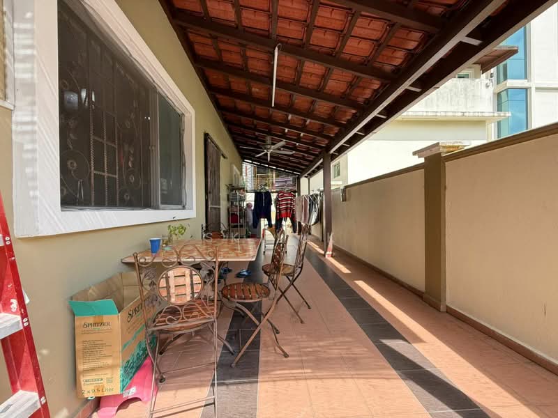 Bungalow for Sale in Rawang (Selangor) - SK Luk - Exterior - PropertyGuru.com.my