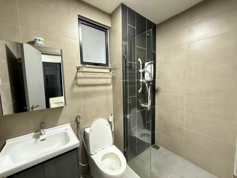 Bungalow for Sale in Rawang (Selangor) - SK Luk - Bathroom - PropertyGuru.com.my
