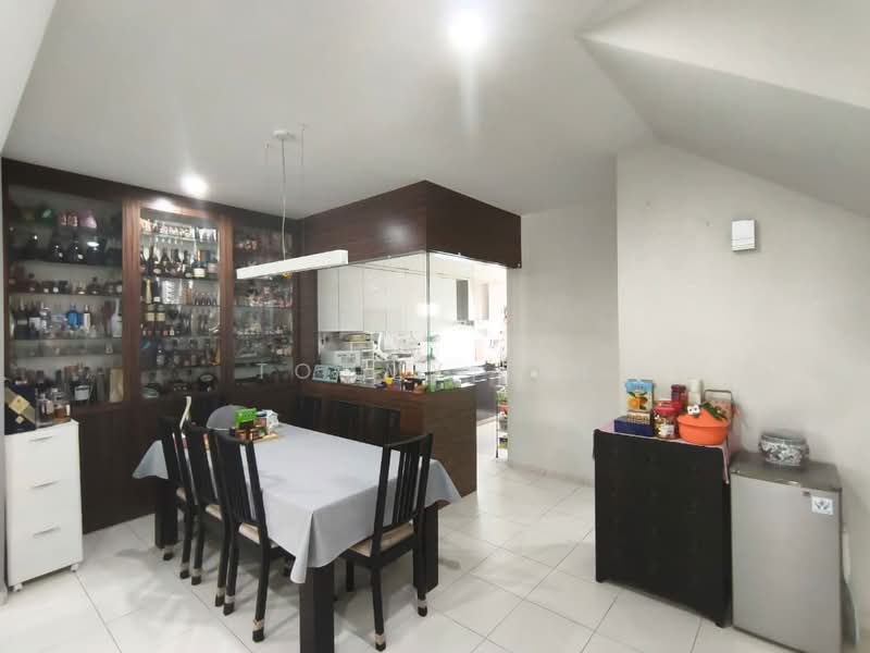 2-storey Terraced House for Sale in Bukit Indah (Iskandar Puteri (Nusajaya)) - Tommy Tai - Dining Room - PropertyGuru.com.my