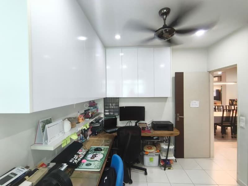 2-storey Terraced House for Sale in Bukit Indah (Iskandar Puteri (Nusajaya)) - Tommy Tai - Study - PropertyGuru.com.my