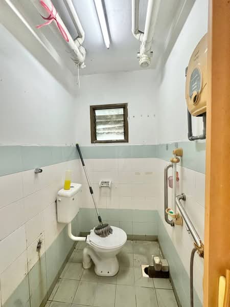 Pangsapuri untuk Dijual di Abdullah Hukum Apartment - Izzat Zamros - PropertyGuru.com.my